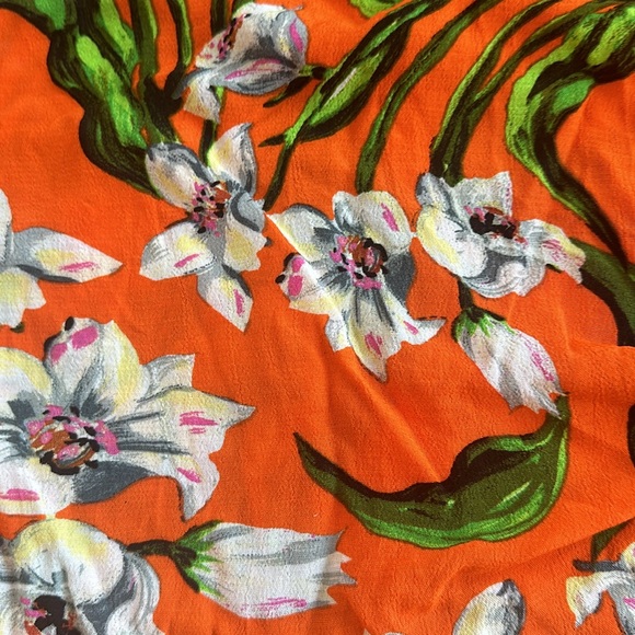 Zara orange shorts - Picture 3 of 6